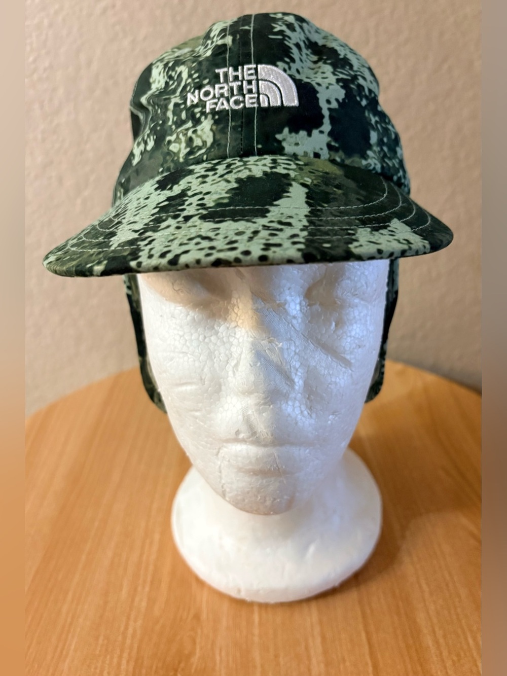 NWT The North Face Kids Class V Sunshield Outdoor Hat Misty Sage Gene Camo Small